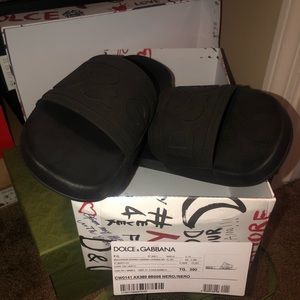 Dolce and Gabbana slides